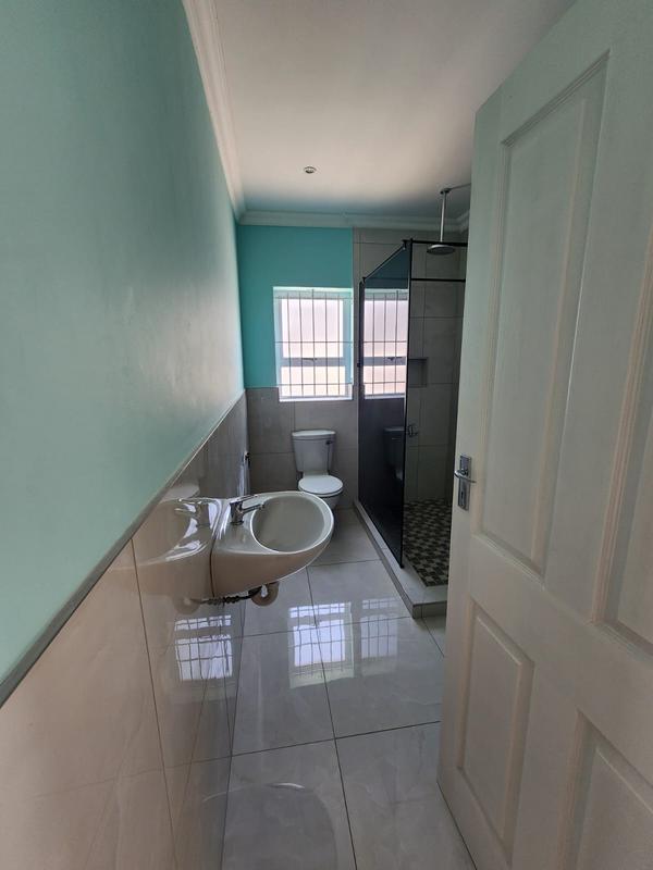 To Let 3 Bedroom Property for Rent in Fairview Eastern Cape